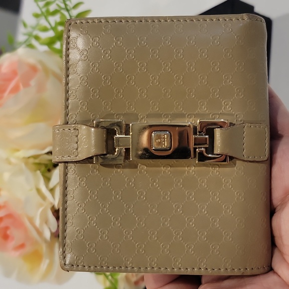 Authentic Gucci Guccisima short wallet - Picture 1 of 12